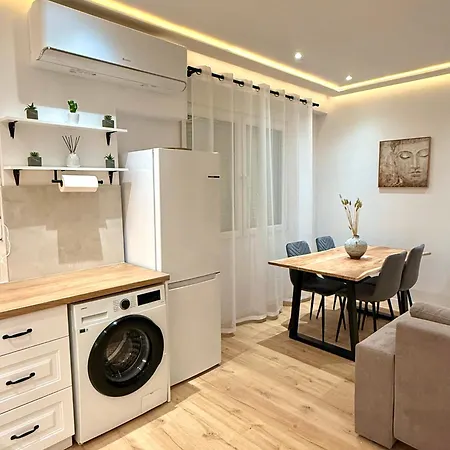Zaan Luxury Apartment
