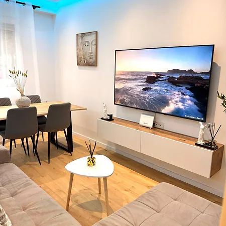 Zaan Luxury Apartment *